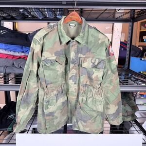 Vintage serbian m93 Military Field Jacket Camouflage Patch Mens Size Medium